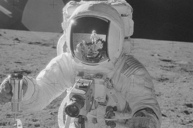 Esta imagem foi feita durante a missão Apollo 12 - a segunda a pousar na superfície da Lua  (Foto: Nasa/Project Apollo Archive)
