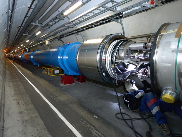 Estrutura do LHC, entre a França e a Suíça (Foto: Cern/Divulgação)