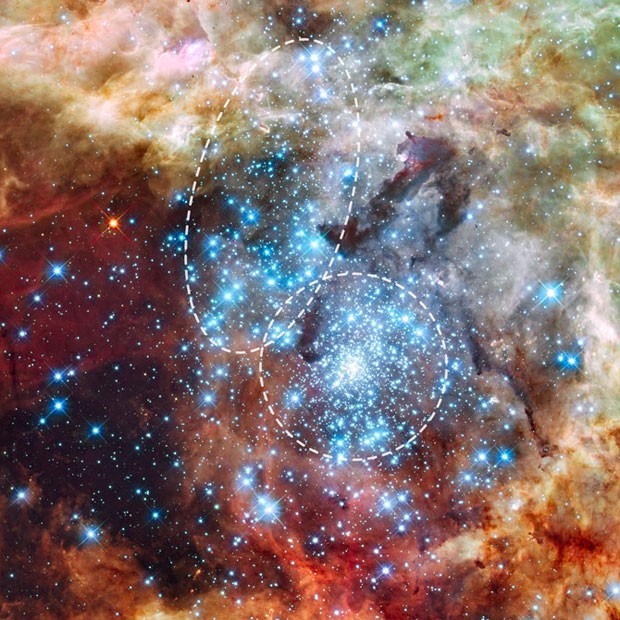 A fotografia feita pelo Hubble mostra os dois aglomerados estelares em colisão (Foto: NASA, ESA, R. O'Connell (University of Virginia), and the Wide Field Camera 3 Science Oversight Committee)