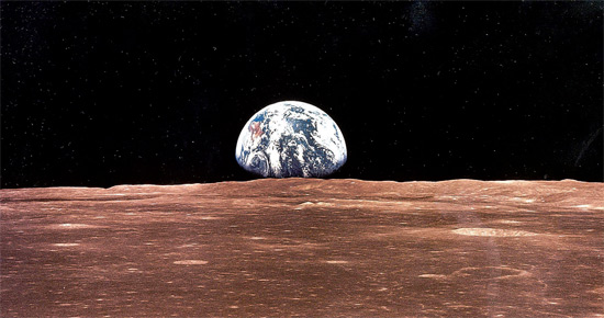 Terra vista da Lua, fotografada durante a missão tripulada Apollo 11; imagem do planeta poderá ser apreciada por turistas espaciais 