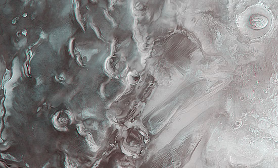 Gelo no polo sul de Marte deve aumentar no inverno, em março de 2012; veja galeria de fotos