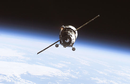 Cargueiro Progress M-08M voltou à Terra e será substituído por outro, o Progress M-09M, no fim de janeiro