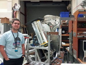 Pedro Doria Nehme, brasileiro que ganhou uma viagem ao espaço na promoção da KLM, no Goddar Center, da NASA (Foto: Arquivo pessoal)