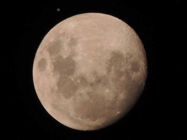 Lua vista em Santos, SP (Foto: Marcos Vinicius dos Santos/Arquivo Pessoal)