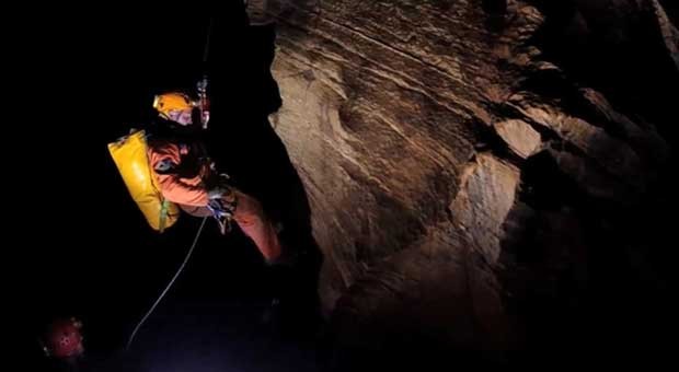 A Agência Espacial Europeia está usando cavernas na ilha da Sardenha como base de treinamento para os astronautas. (Foto: AEE)